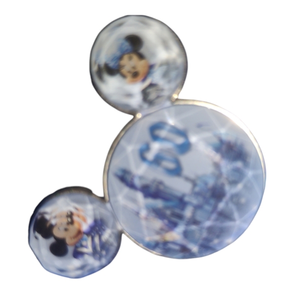 Rare Disneyland 60th anniversary Disney pin - Picture 2 of 2